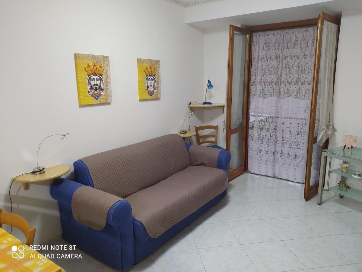 La Casa Dei Nonni Apartman Giardini Naxos Kültér fotó